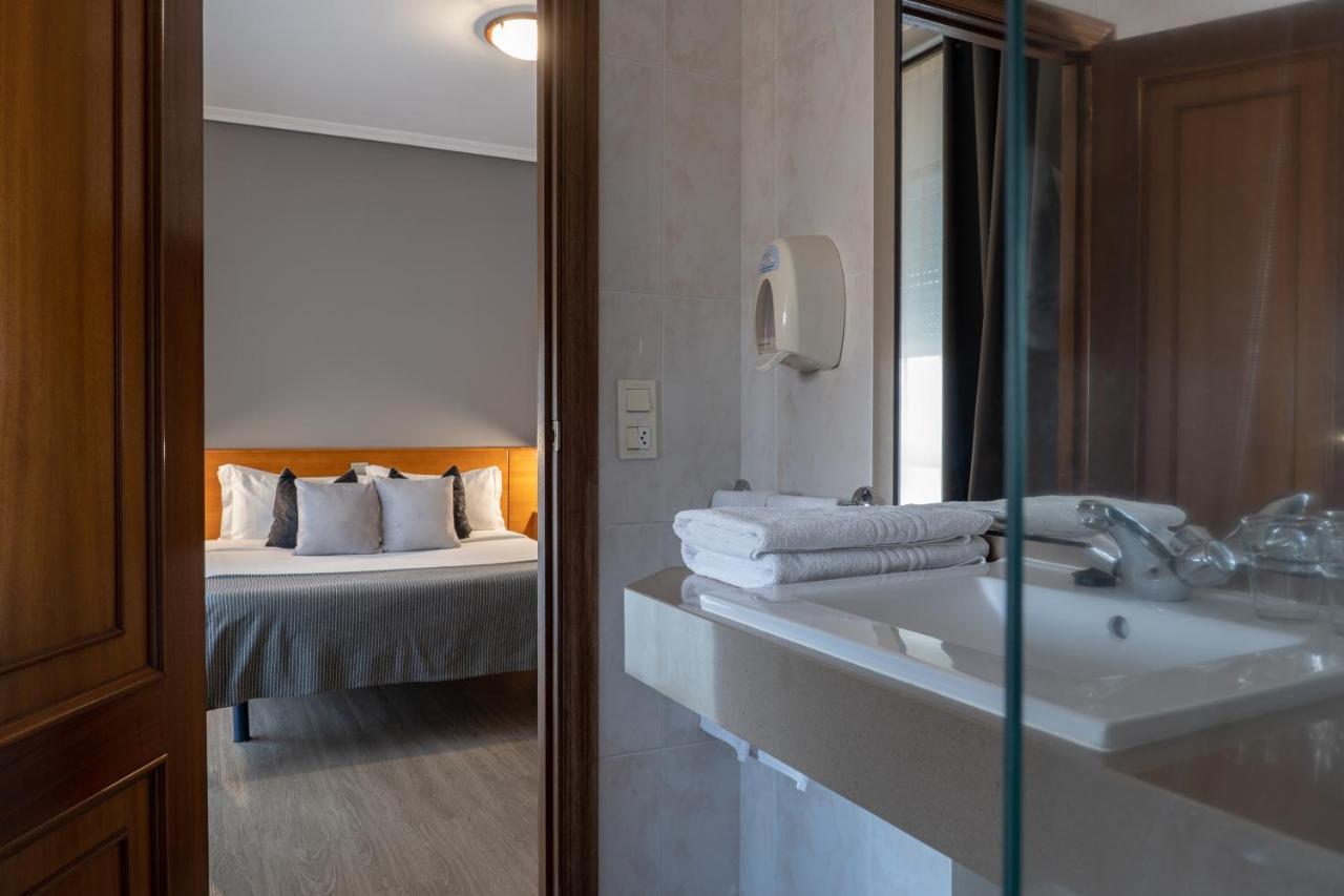Hotel Carlos 96 Мелиде Екстериор снимка