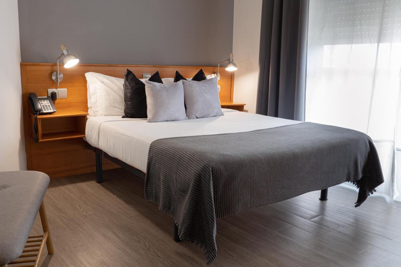 Hotel Carlos 96 Мелиде Екстериор снимка